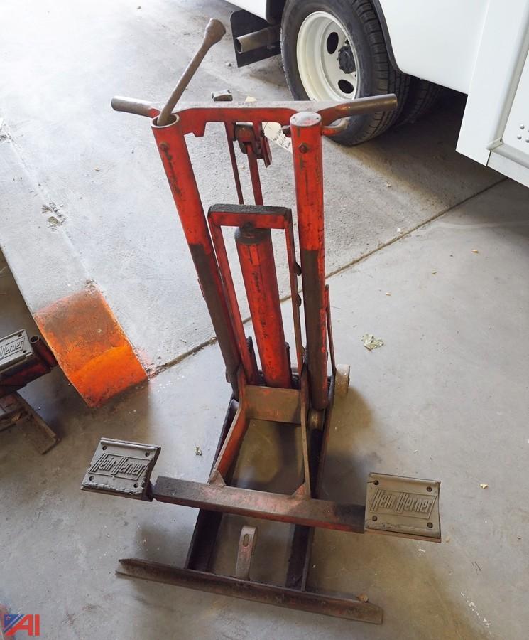 Auctions International Auction City Of Buffalo Surplus 8134 ITEM